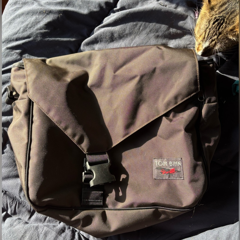Tom Bihn Maker’s Bag